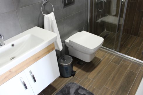 Saforest Villa Ardic First Floor Bedroom Bathroom