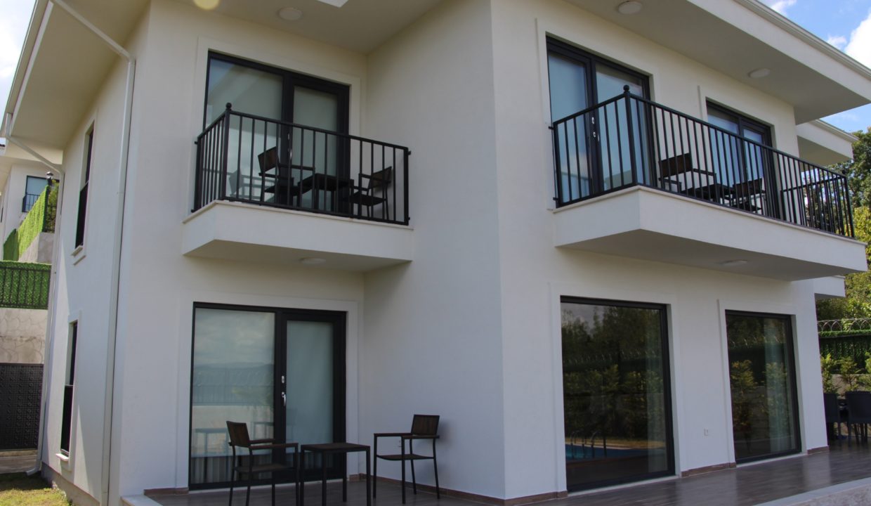 Saforest Villa Ardic Patio 03