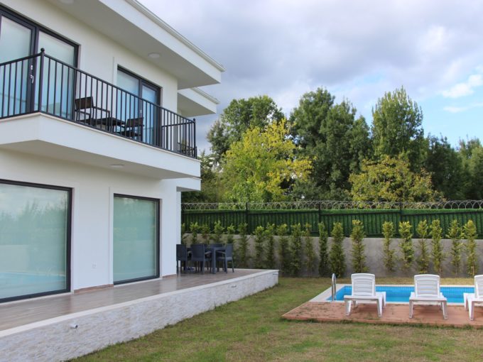 Saforest Villa Ardic Pool General View