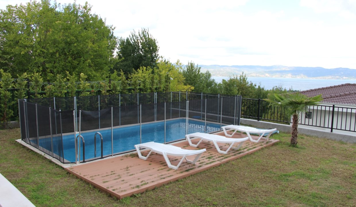 Saforest Villa Ardic Pool Safety for Kids 02